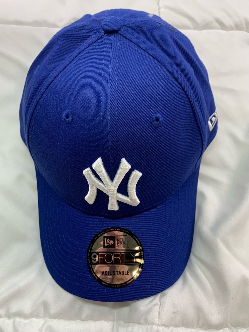 Preloved New Era hat size OS